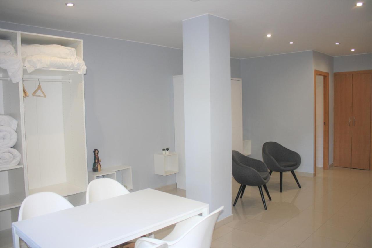 Alguera Hola Apartments Barcellona Esterno foto