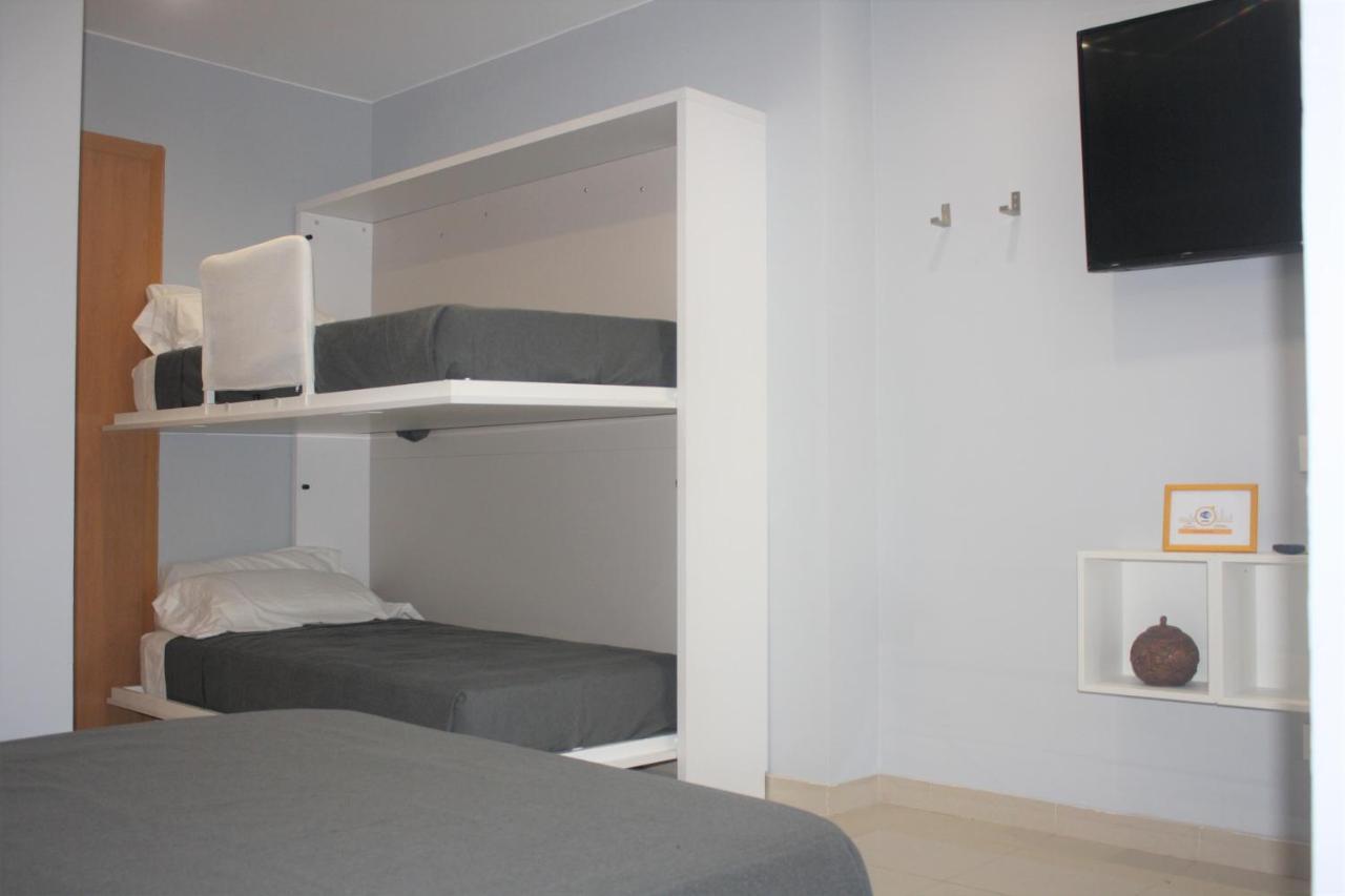 Alguera Hola Apartments Barcellona Esterno foto