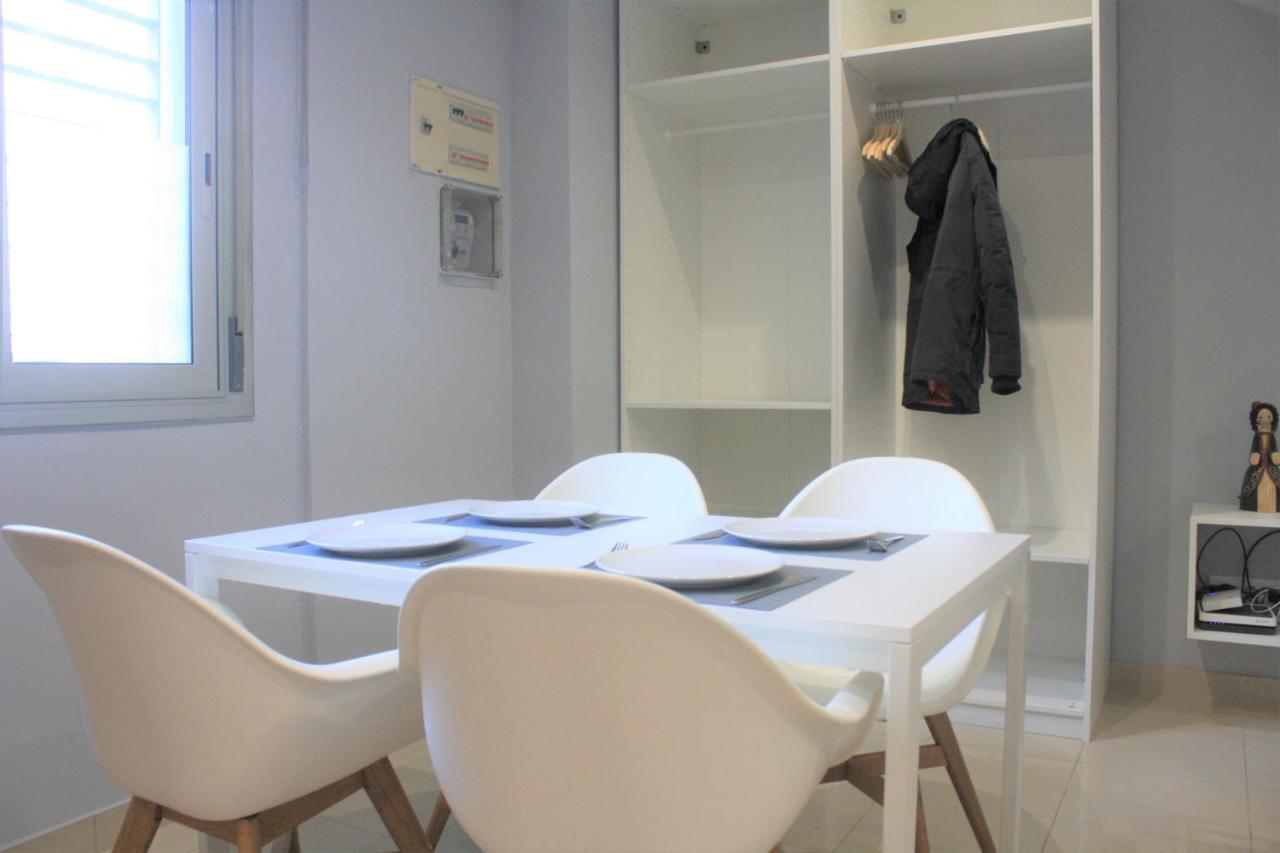 Alguera Hola Apartments Barcellona Esterno foto