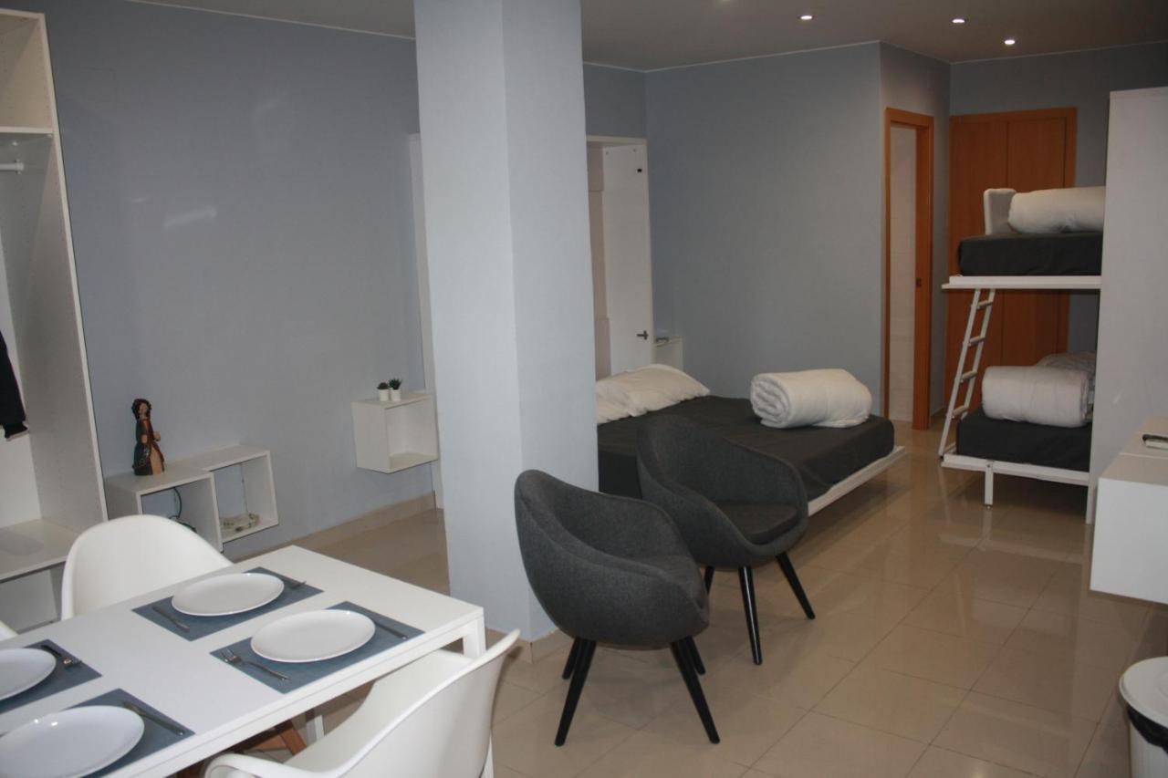 Alguera Hola Apartments Barcellona Esterno foto